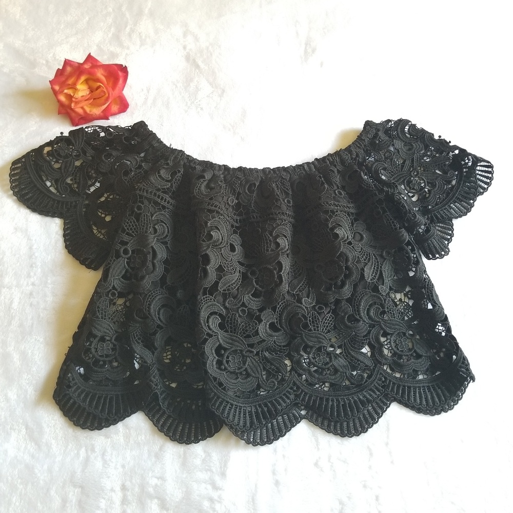 LACE | Lucy Paris Off the Shoulder Top